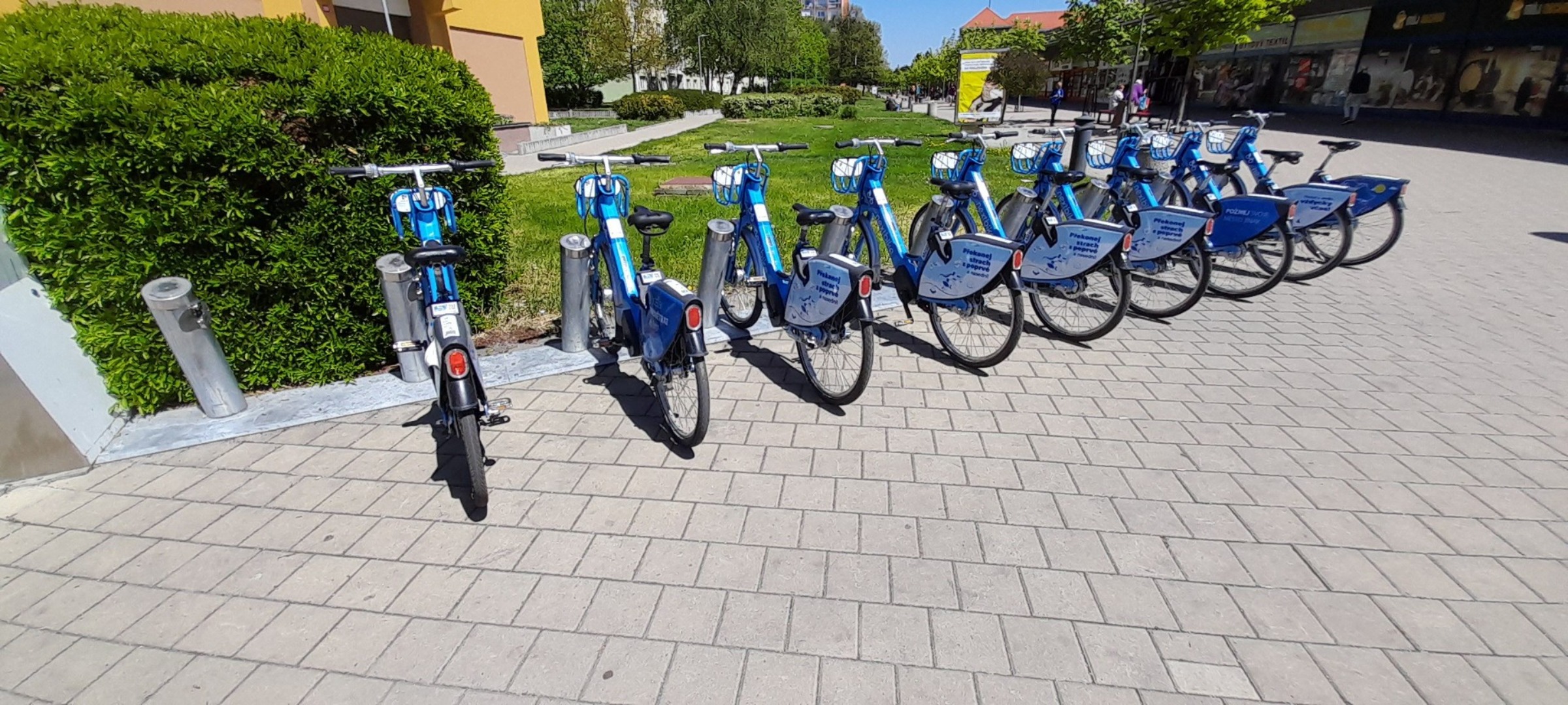 Půjčování elektrokol na Kladně neztrácí dech
