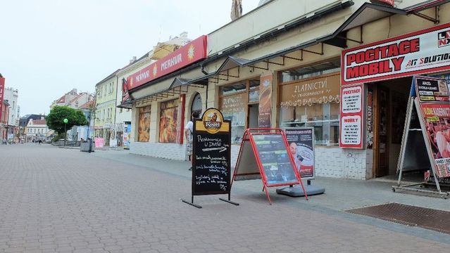 Po Staročeské vzniklo na pěší zóně U Divišů