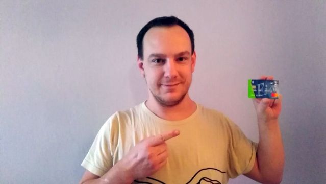 Kubův fejeton. Karta, či hotovost? Kubův fejeton. Karta, či hotovost?