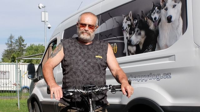 Jiří Stejskal: Partě bych bez elektrokola nestačil