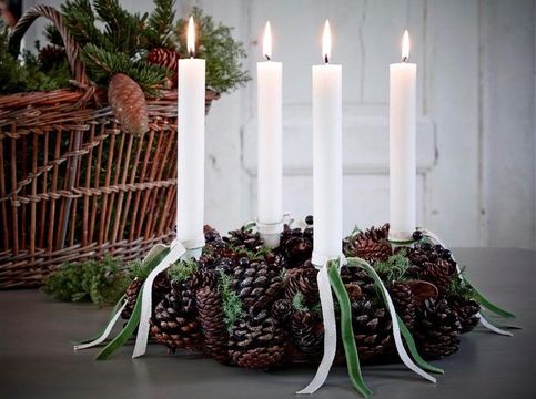 Vyrobte si na zámku adventní věnec Vyrobte si na zámku adventní věnec