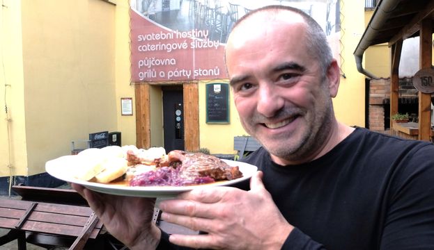 Podnikají v centru. Martin Brádka přitahuje hosty na vyhlášenou kuchyni