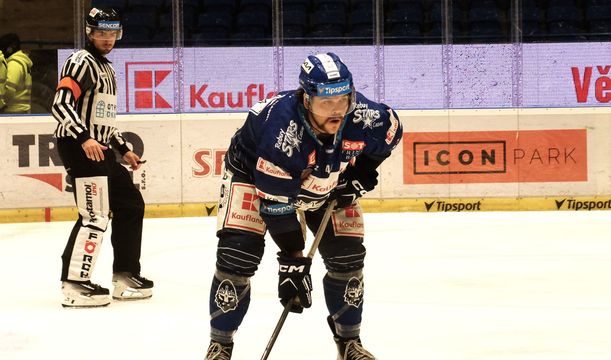 Cizinci na Kladensku. Jake Dotchin by mohl v Kladně žít, ale chybělo by mu kanadské jezero