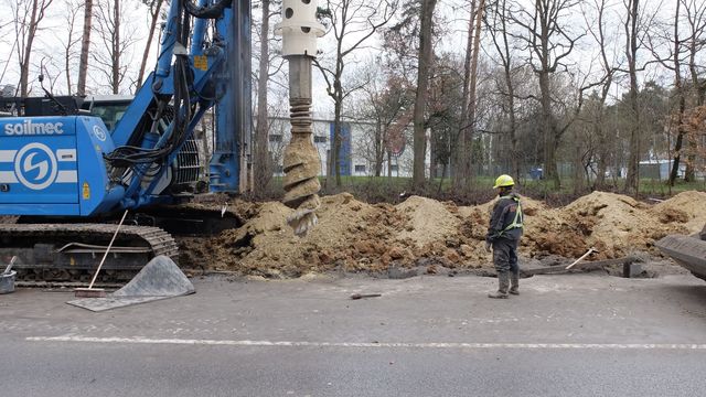 aanadrazinvrtani