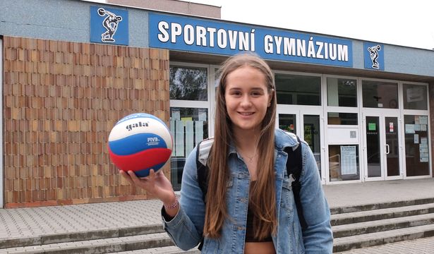 Osobnosti školních lavic. Anežka míří vysoko ve studiu i volejbalu