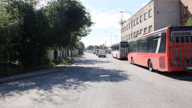 azelsilnice
