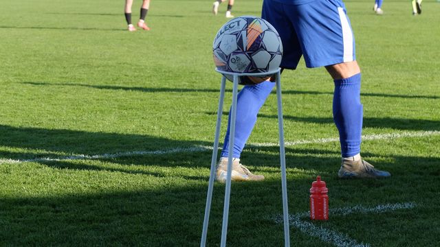 Za víkendovým fotbalem na Kladensku. SK hostí Živanice, Tuchlovice přivítají Doksy
