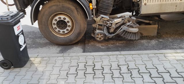 Čištění ulic se přesouvá k centru Kladna