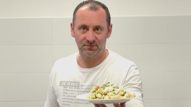 Miloš Hošek: Vařit levně pro veřejnost jde